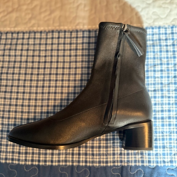 Quince Italian Leather Stretch Sock Bootie - Picture 8 of 8